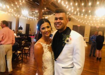 Christina Chambers y su esposo Johnny Rimes