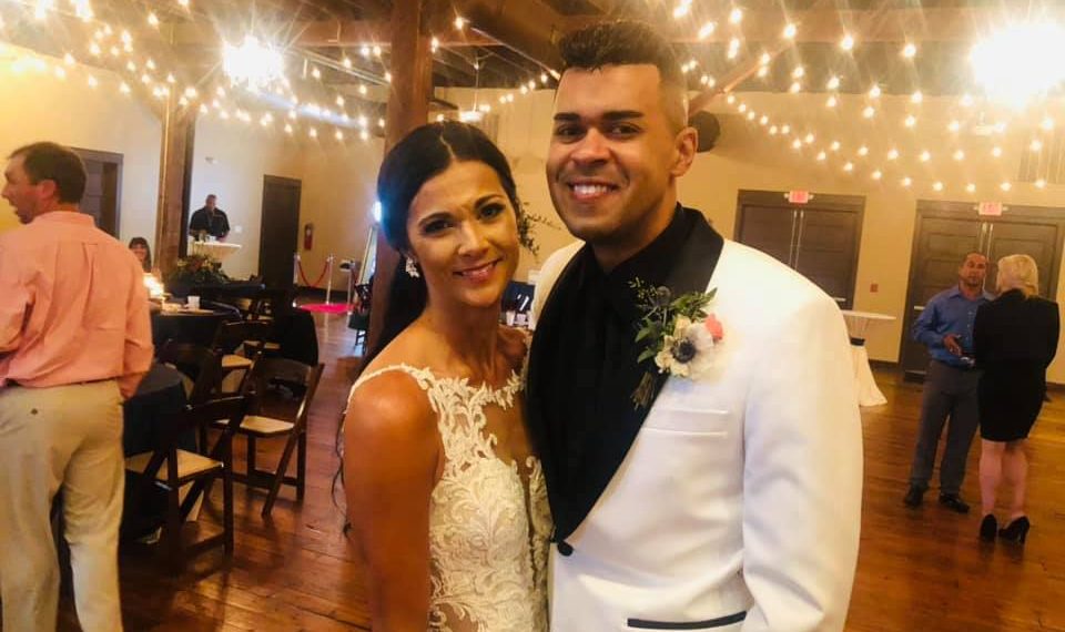 Christina Chambers y su esposo Johnny Rimes