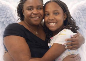 LaTasha Brown y su hija Paige Buckner