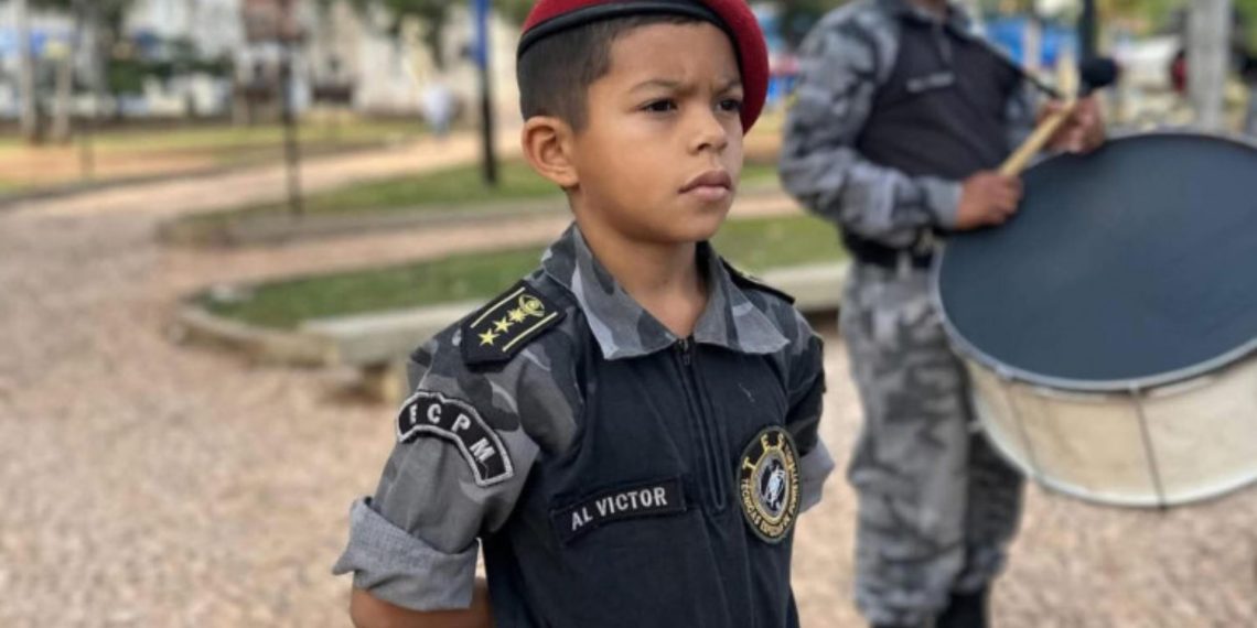 Víctor Lorenzo Parabá Neves dos Santos